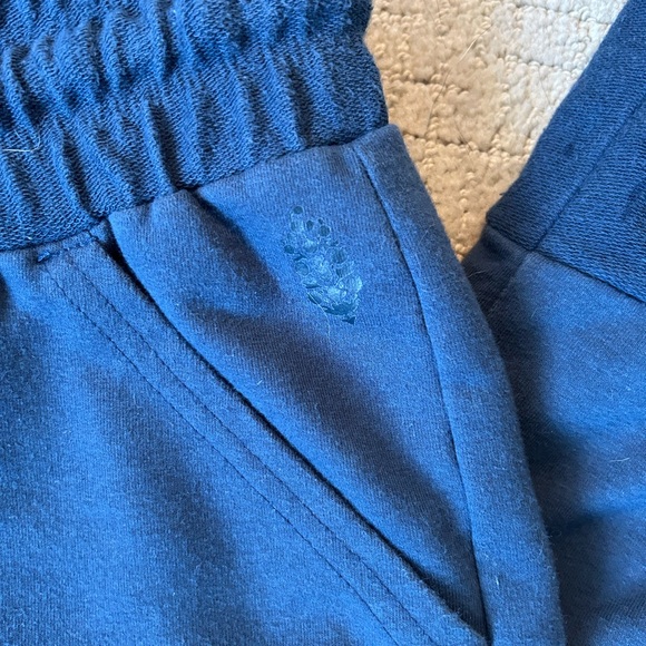 FP movement sunny skinny jogger sweatpants, size large. - Picture 3 of 6